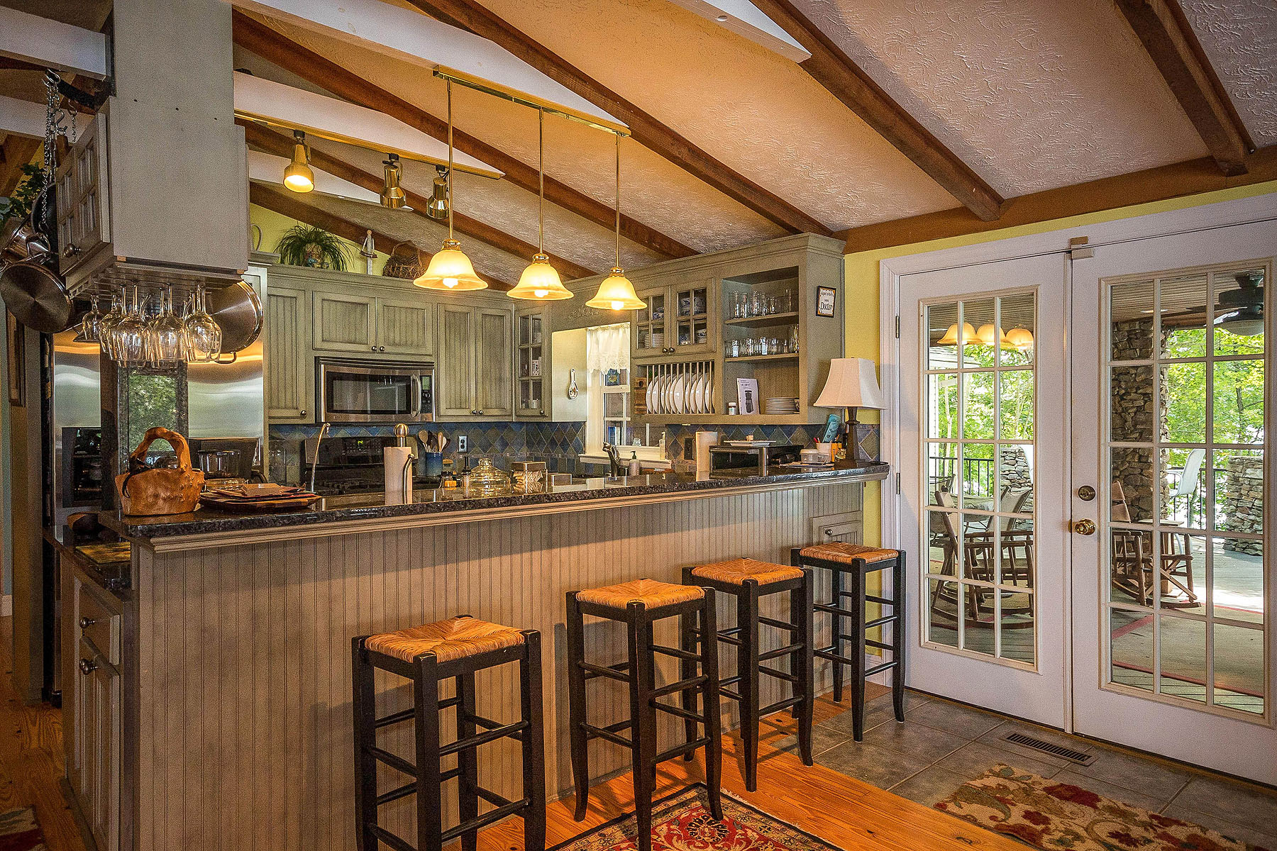 Lake Martin AL waterfront homes for sale 151 N Darby virtual tour