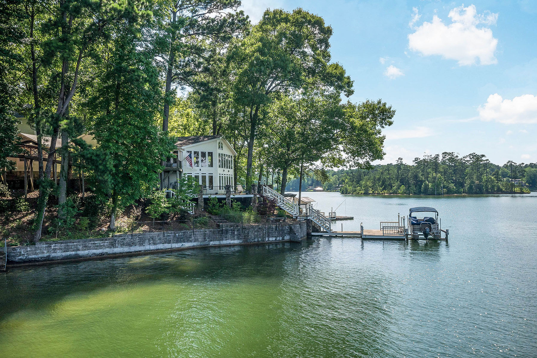Lake Martin AL waterfront homes for sale 151 N Darby virtual tour