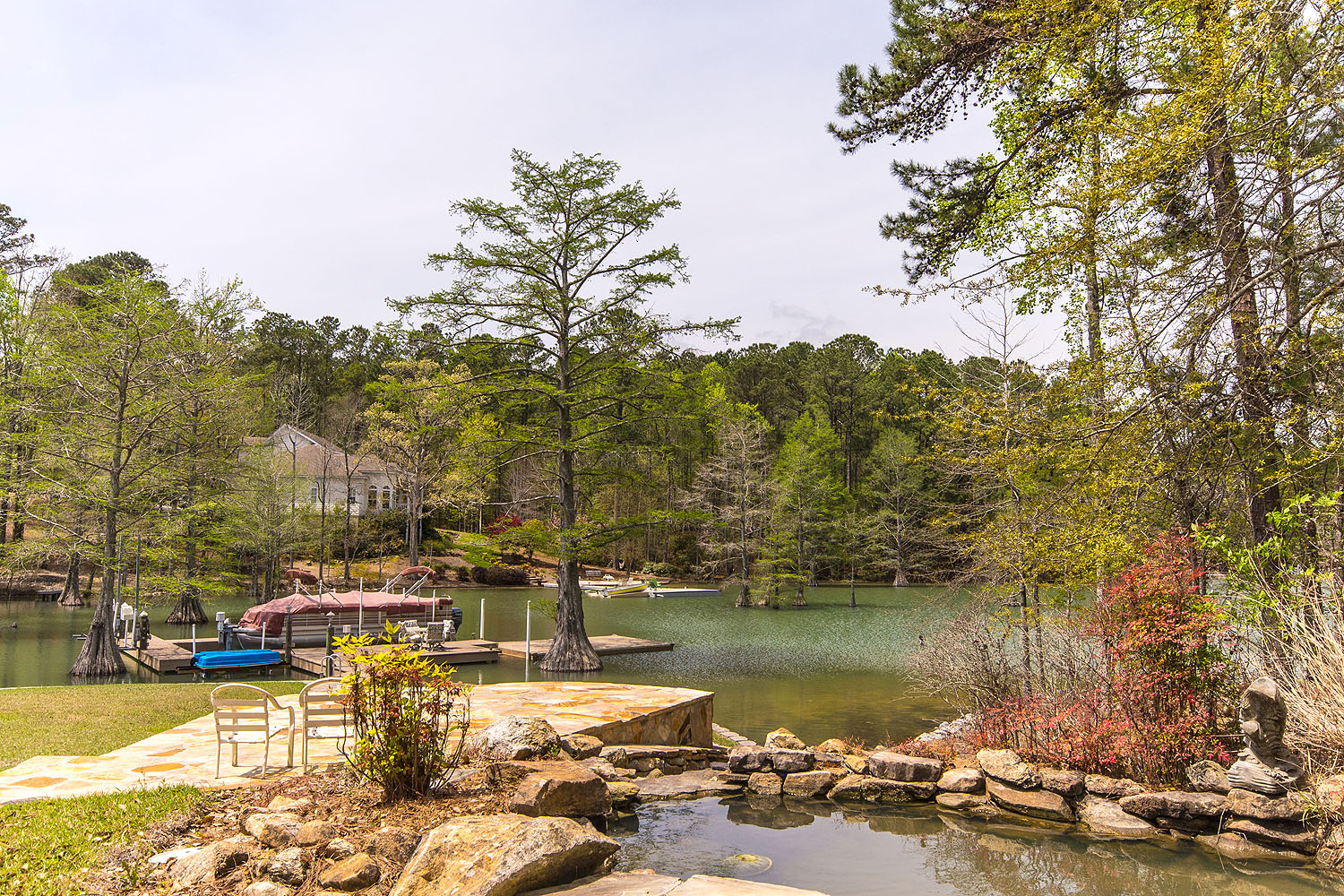 Lake Martin AL waterfront home for saleTrillium390 W Trillium Pkwy