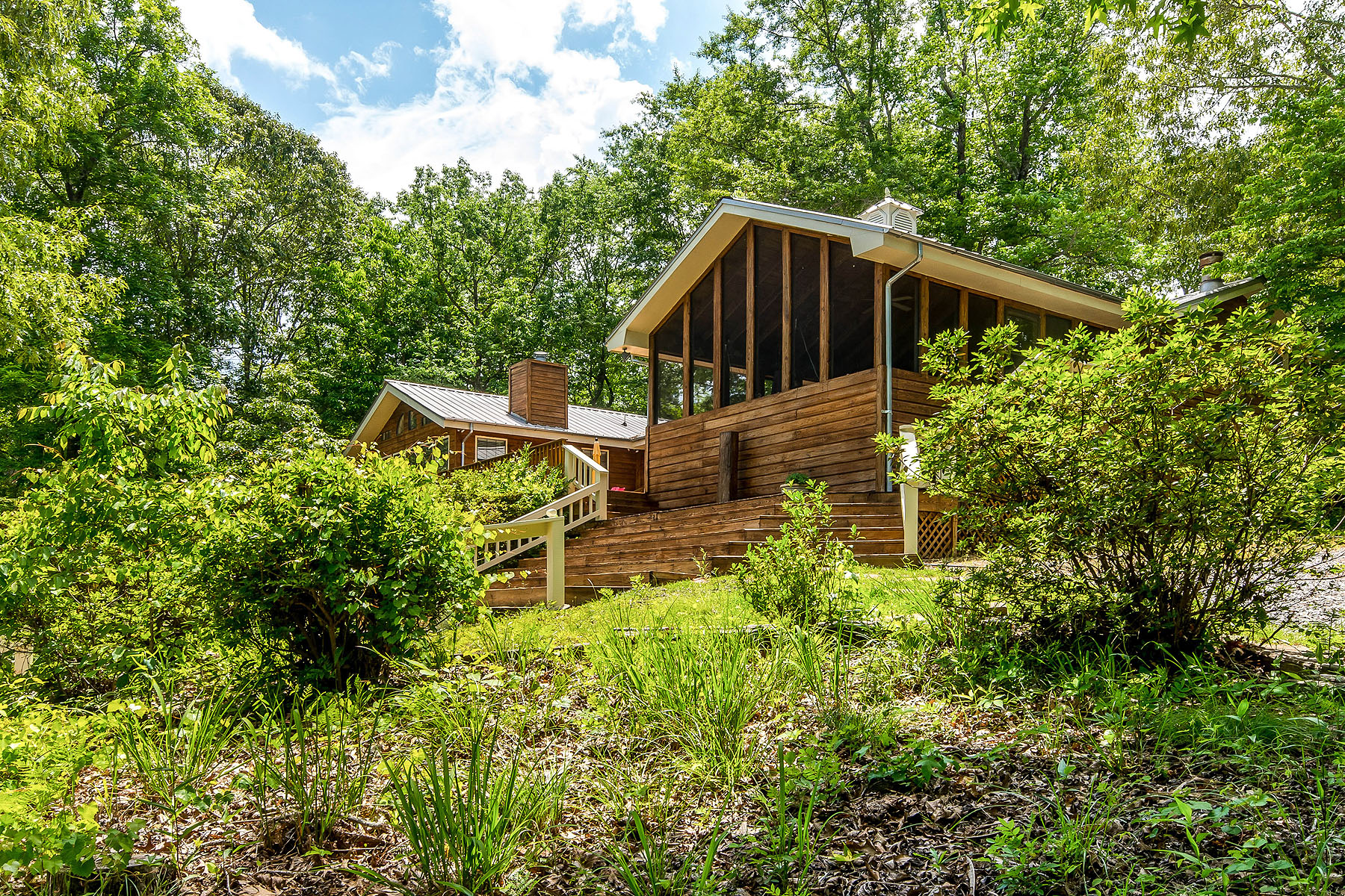 Lake Martin AL waterfront homes for saleKowliga Creek469 Hook Road virtual tour