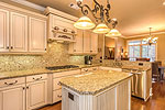 Granite counters & custom cabintery at 7097 Old Southwick in Wynlakes, Montgomery, AL. Professional photos and tour by Go2REasssistant.com