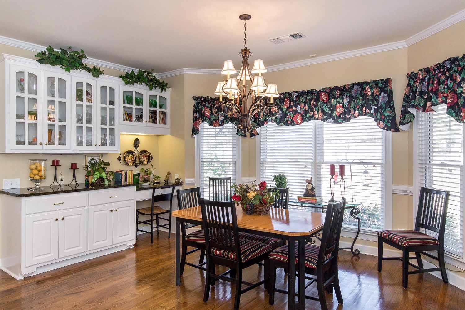 Montgomery AL homes for sale, Dalraida, 720 Whitehall Pkwy, virtual tour